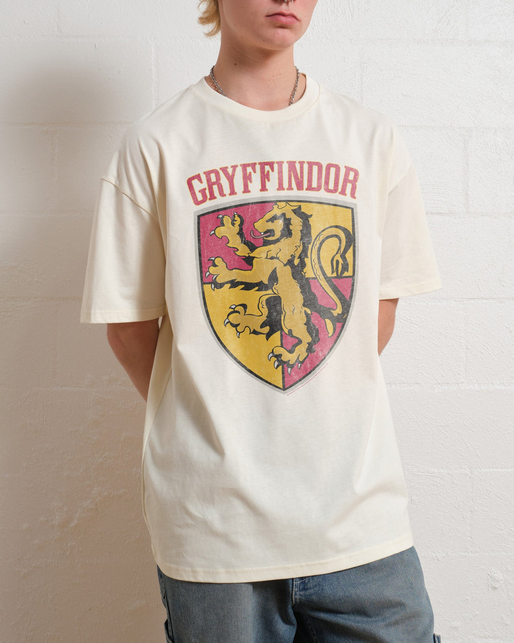 Gryffindor Crest T-Shirt product image 1
